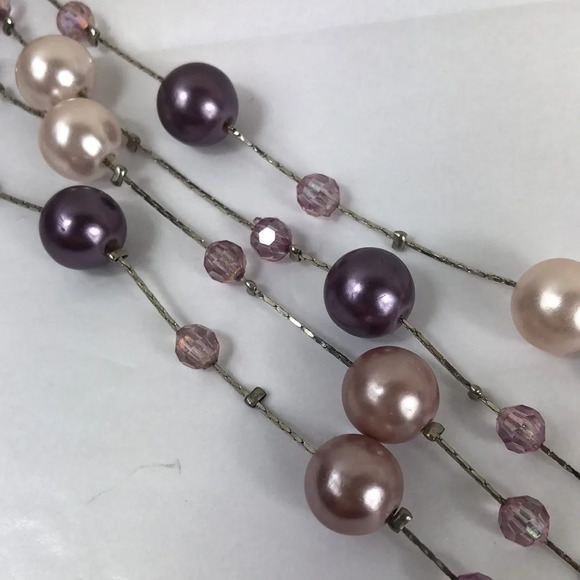 Faux Pearl Rhinestone Necklace Purple & Champagne On Silver Tone Chain - Picture 13 of 16